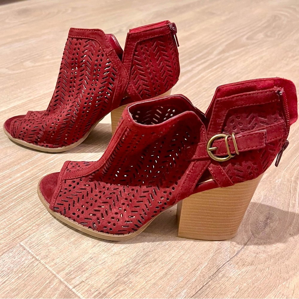 Fall color ankle booties, open toe